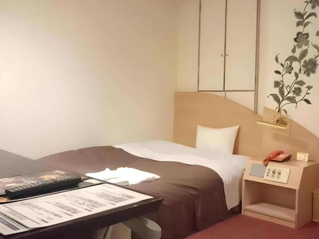 Business Hotel Kawaramachi Takamacu Kültér fotó